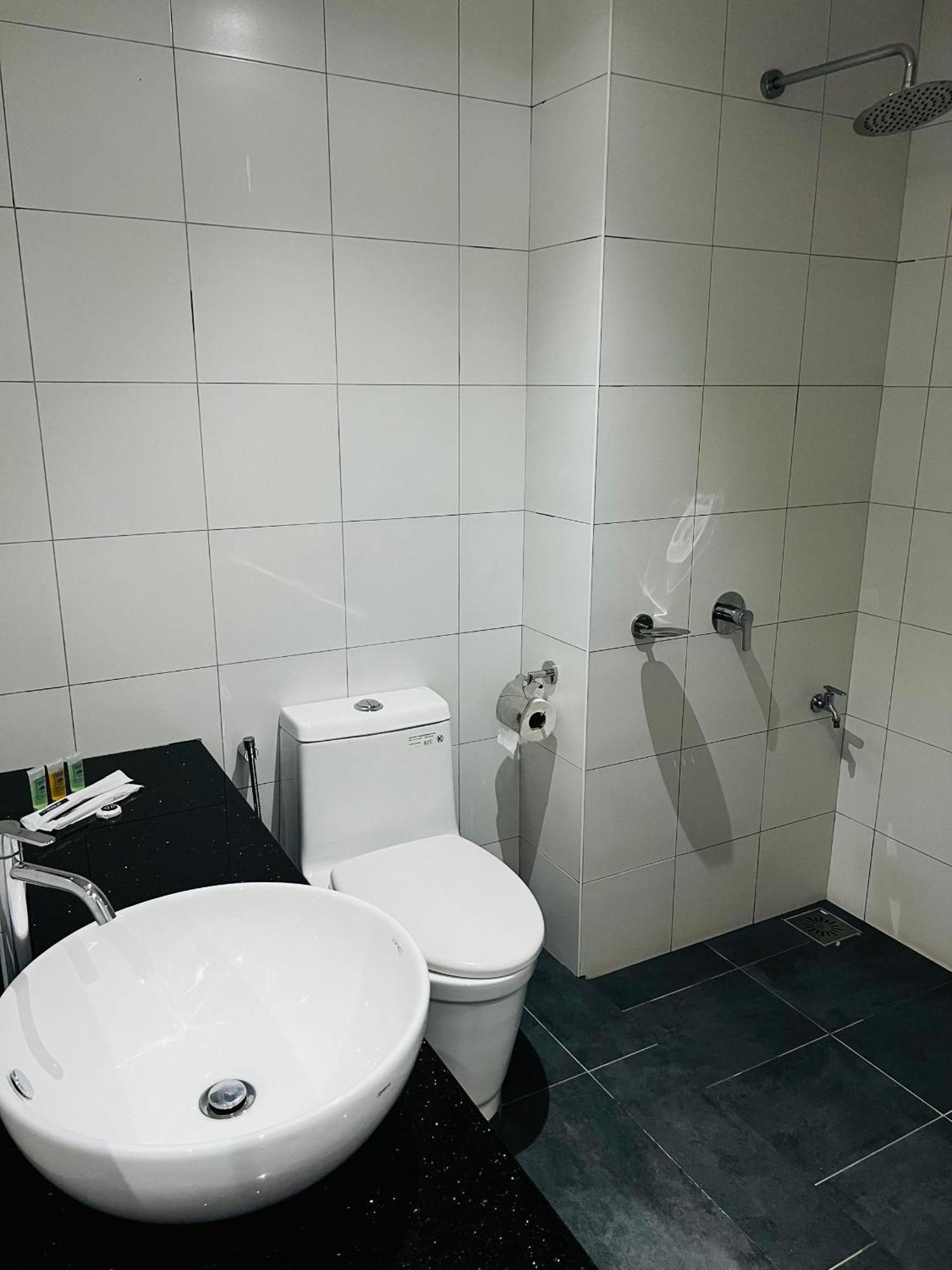 Chamber Services Suite2 Klcc Pangsapuri *